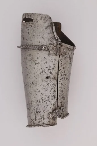 Outer Plate of a Forearm Defense (Vambrace)