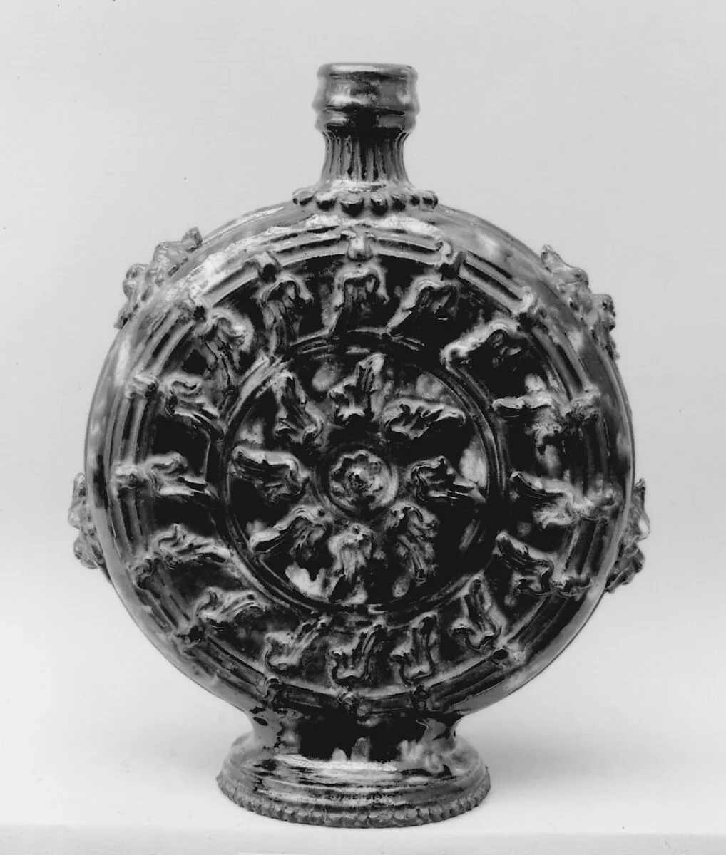 Pilgrim bottle — Unknown