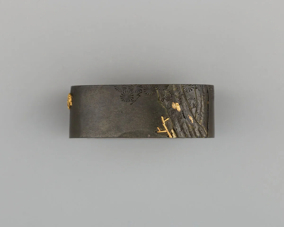 Sword-Hilt Collar (Fuchi) — Unknown