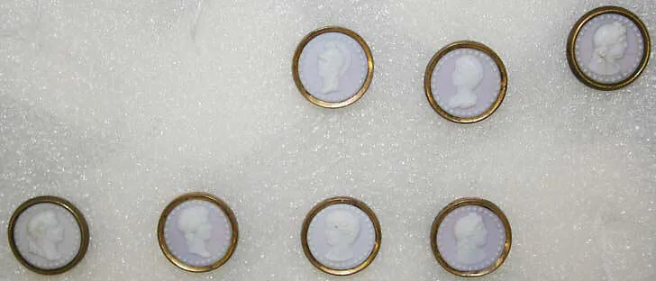 Button — Unknown