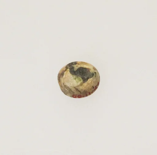 Glass bead