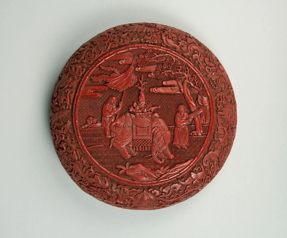 清乾隆 剔紅昇平寶盒一對|One of a pair of boxes with elephants — Unknown