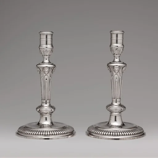 Pair of candlesticks