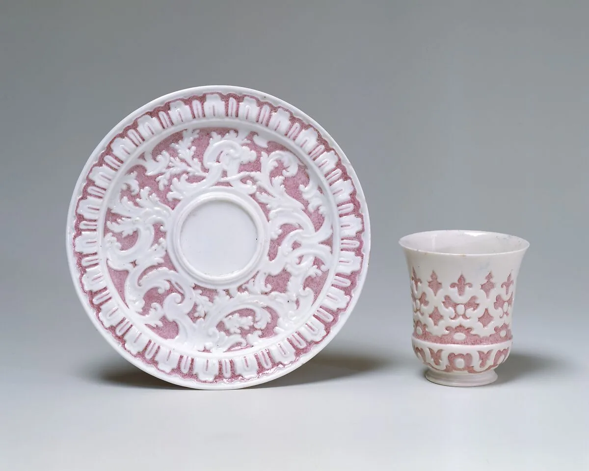 Beaker and saucer — Capodimonte Porcelain Manufactory