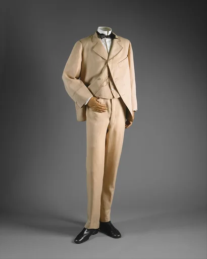 Suit