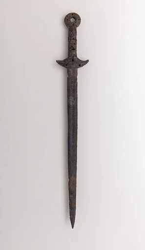 Ring-Pommel Sword
