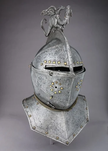 Close Helmet