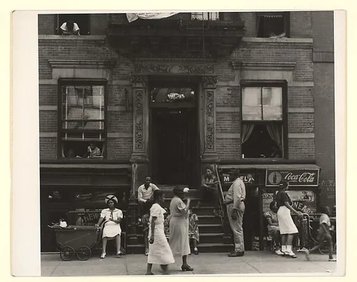 [Shopfronts and Pedestrians, New York]