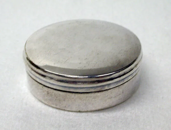 Powder box — Unknown
