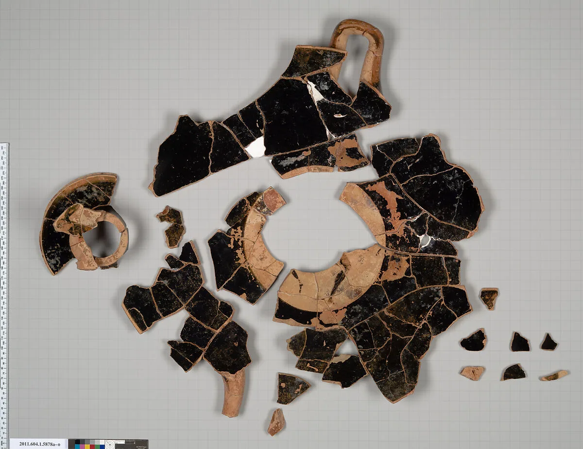 Terracotta fragments of a kylix (drinking cup) — Unknown