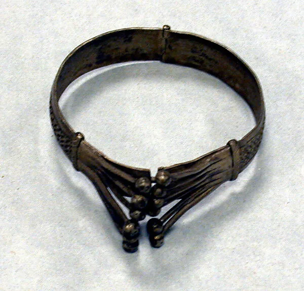Bracelet — Unknown