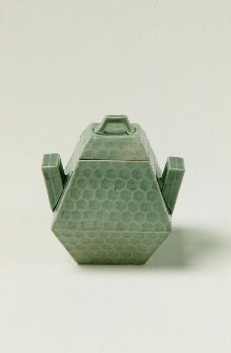 Covered Sugar Bowl — Chelsea Keramic Art Works