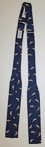 Bow tie