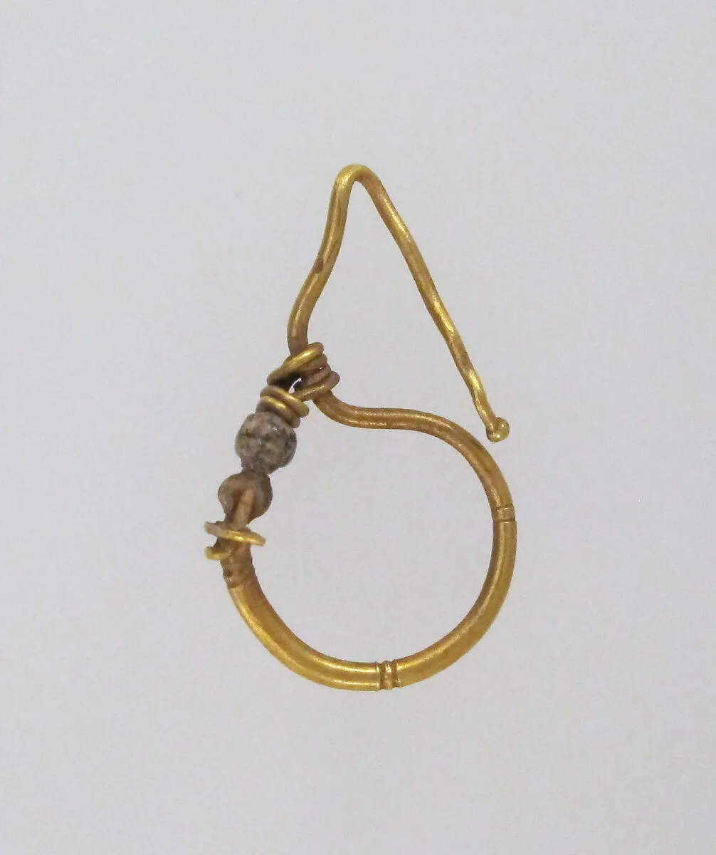 Earring, delta-shaped with beads — Unknown