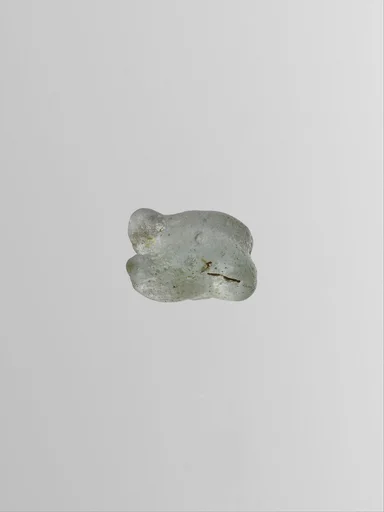 Glass astragalus (knucklebone)