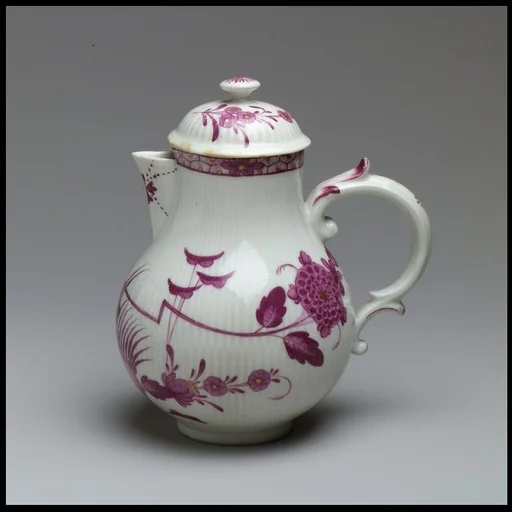Milk jug with cover