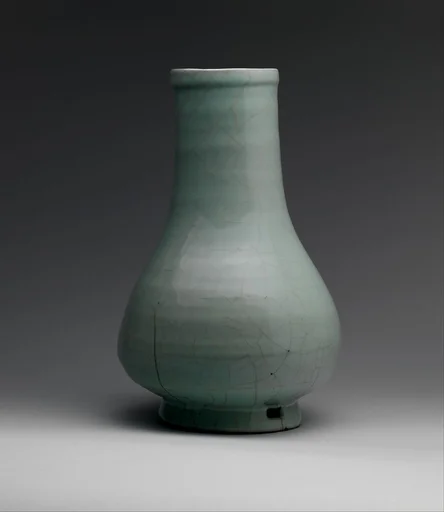 宋 官窯青瓷直頸瓶|Vase