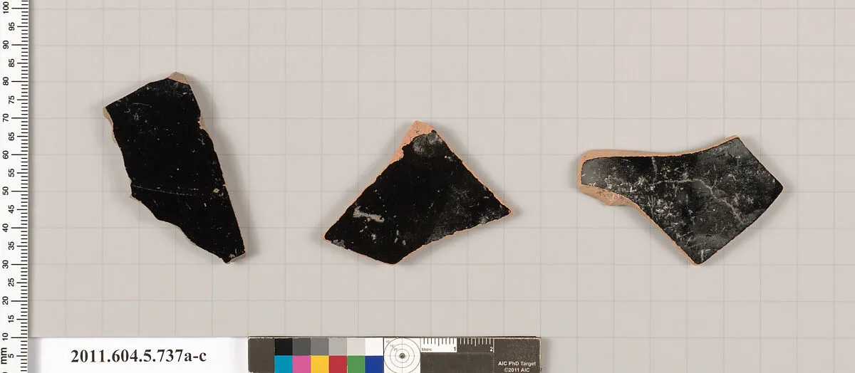 Terracotta fragments of kylikes (drinking cups) — Unknown