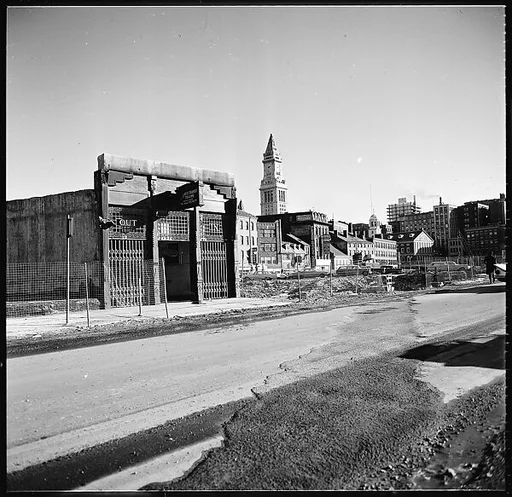 [219 Views of Boston Architecture, Commissioned by Fortune for "The Athenian Reach", Published June 1964]