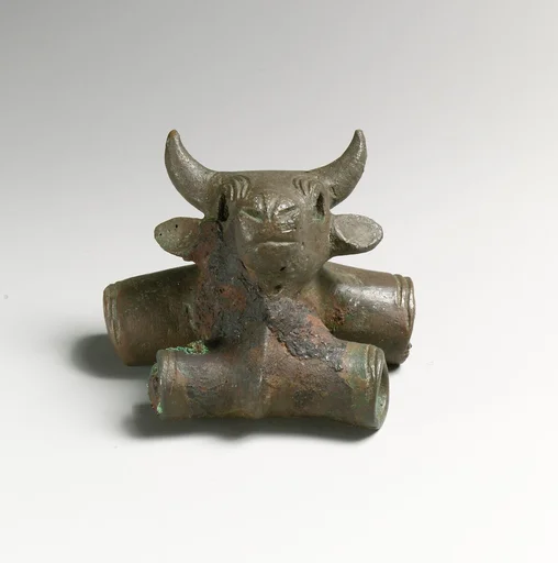 Bronze bull's head