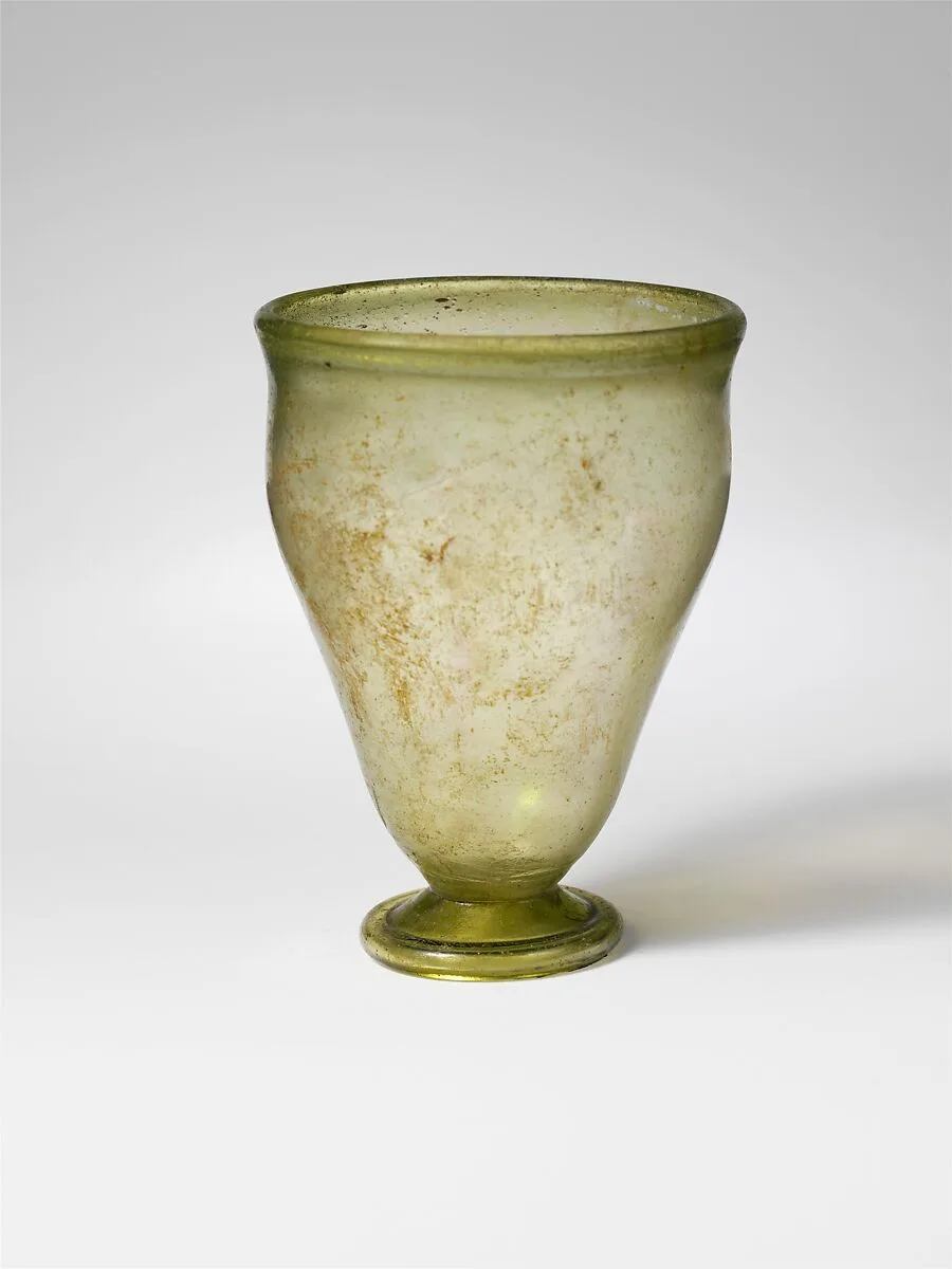 Glass beaker — Unknown