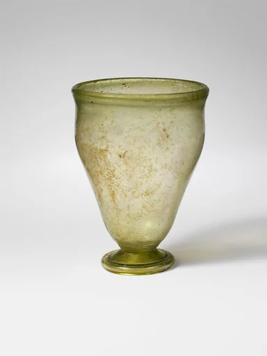 Glass beaker