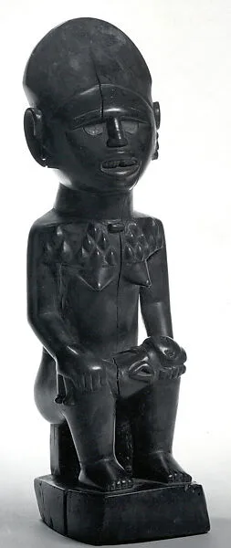 Figure: Seated Mother and Child — Unknown