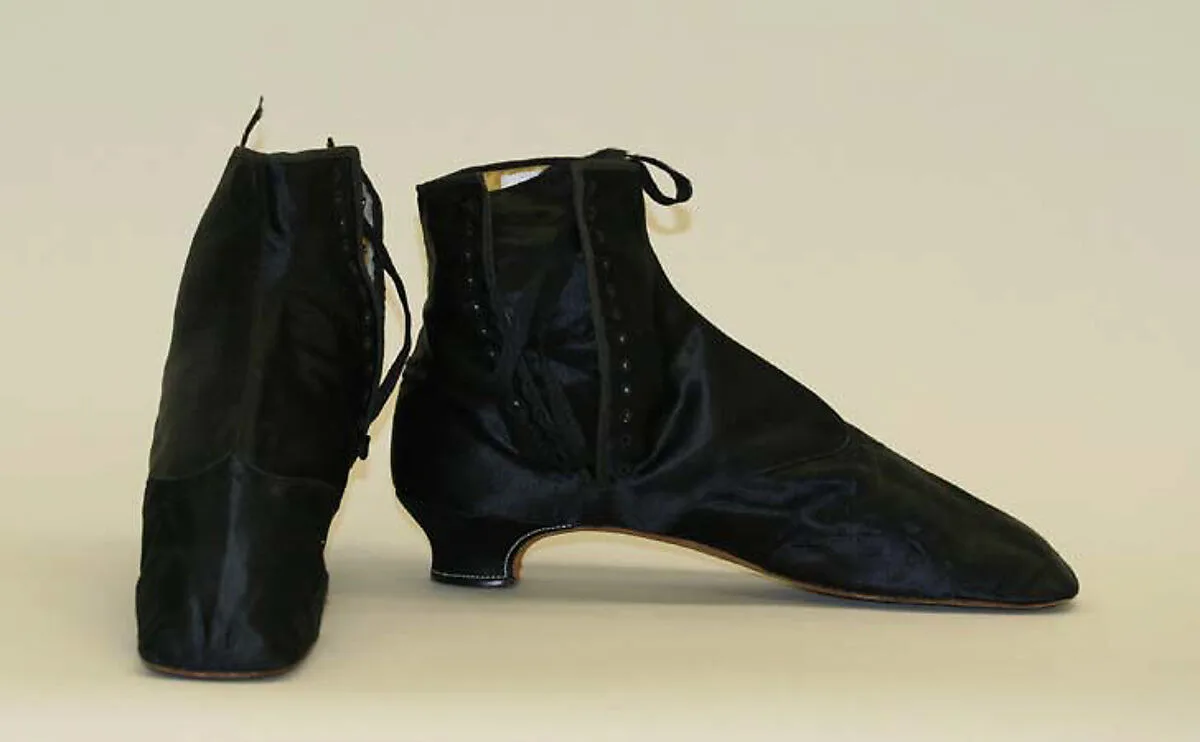 Boots — Unknown