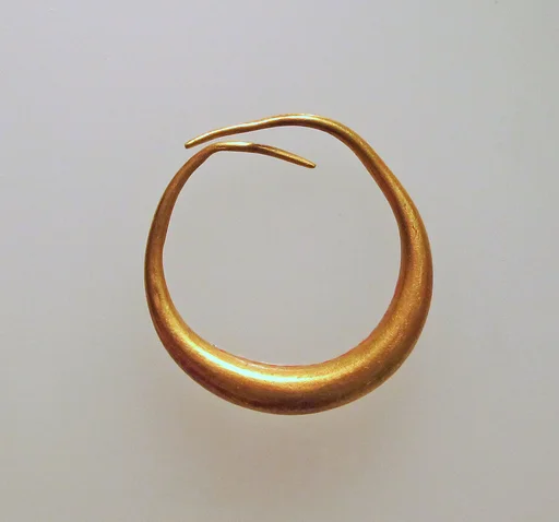 Earring