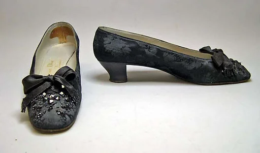 Evening pumps
