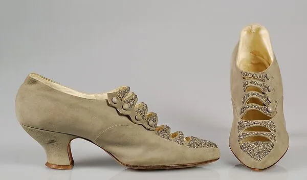 Dinner shoes — A.E. Little & Co.