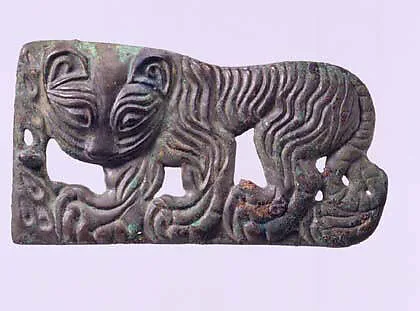 公元三世紀 虎形帶扣|Belt buckle with walking tiger — Unknown