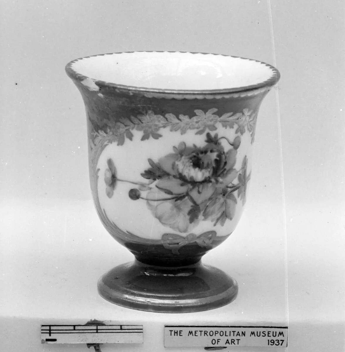 Ice cream cup (Tasse à glace) (part of a service) — Sèvres Manufactory|Pierre Massy