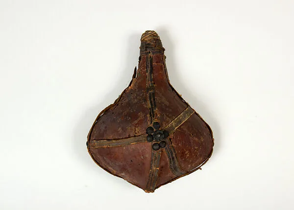 Powder Flask — Unknown
