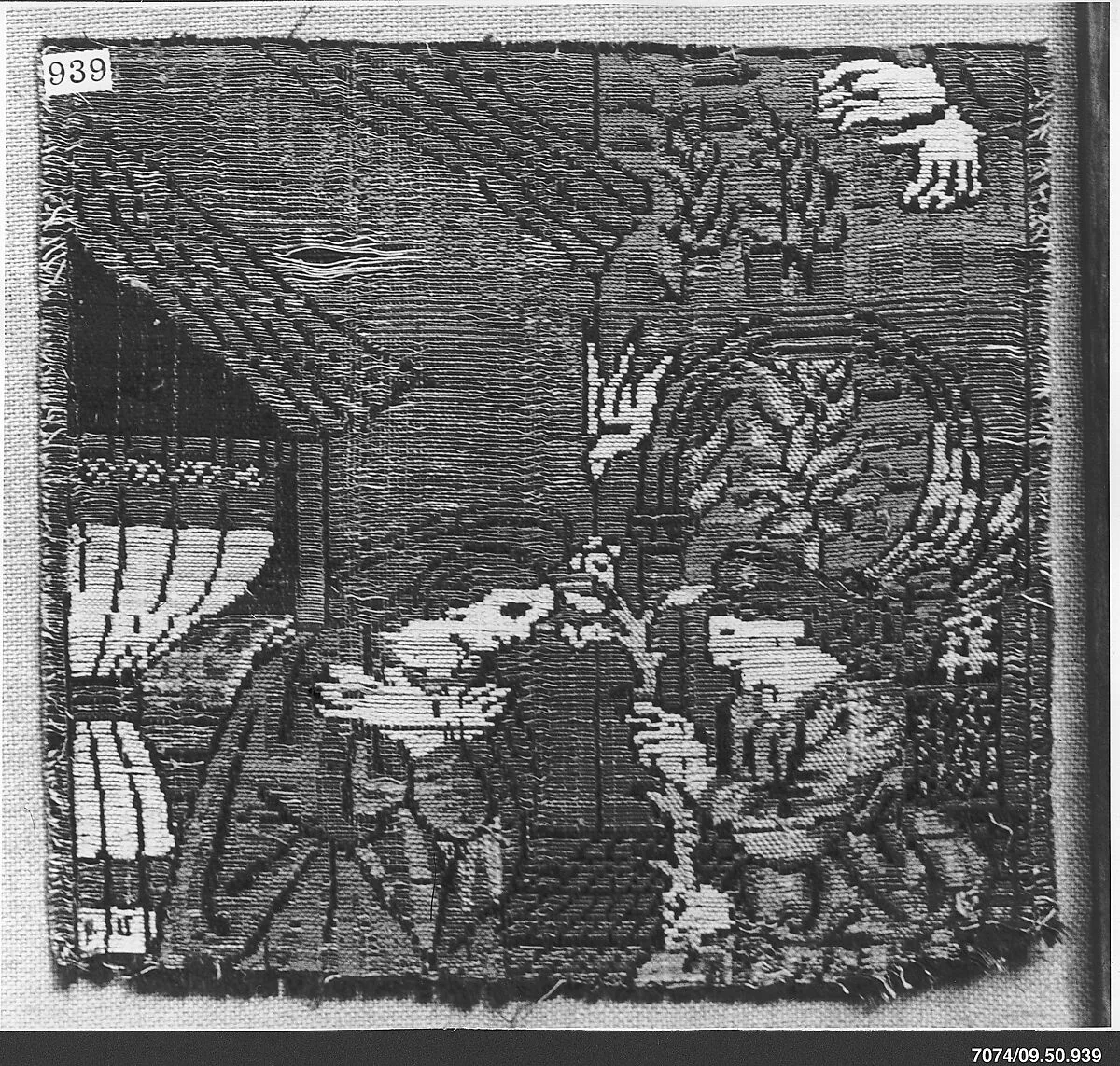 Fragment of orphrey — Unknown