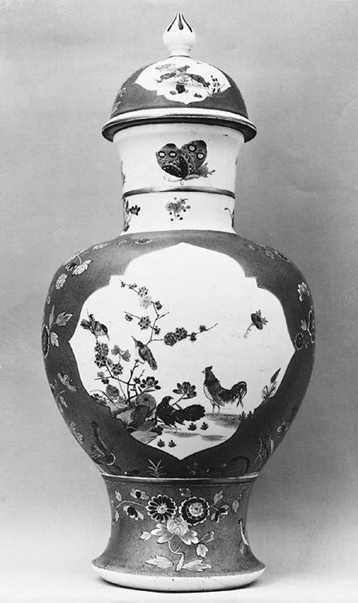 Vase with cover — Meissen Manufactory