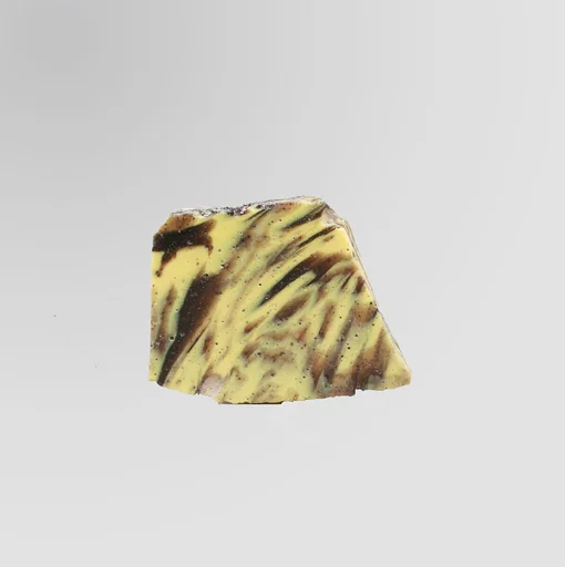 Glass mosaic inlay fragment