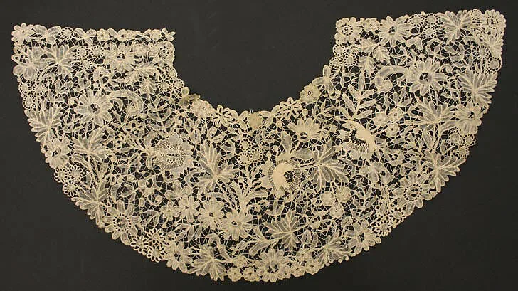 Collar — Unknown