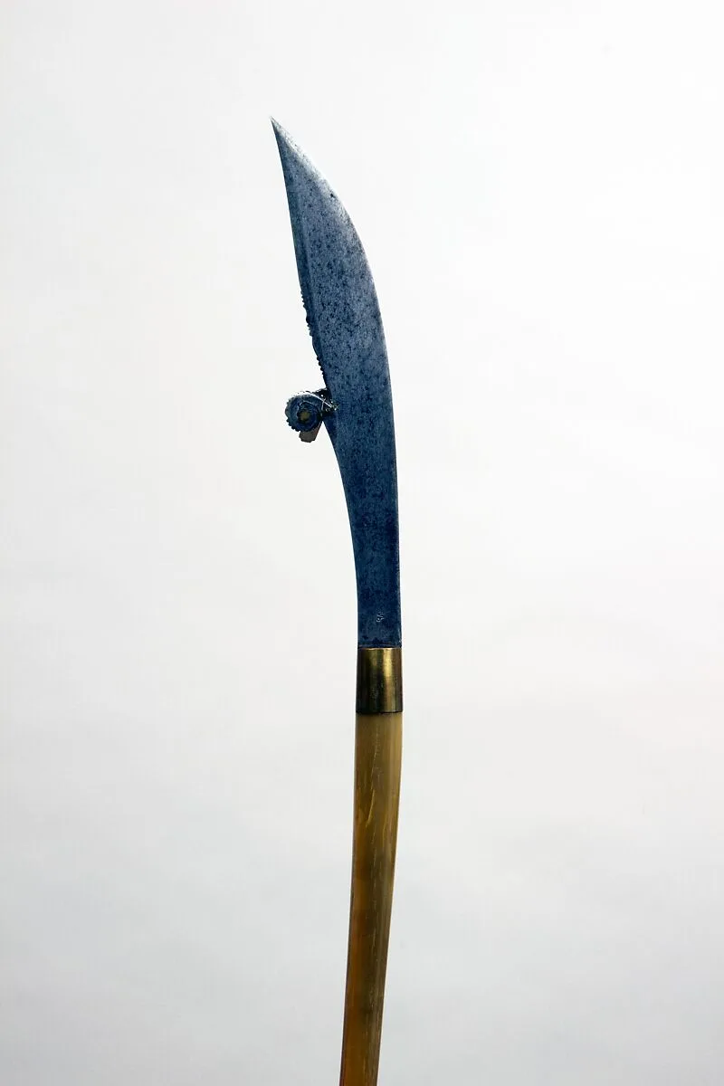 Knife — Unknown