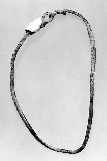 Neck ring — Unknown