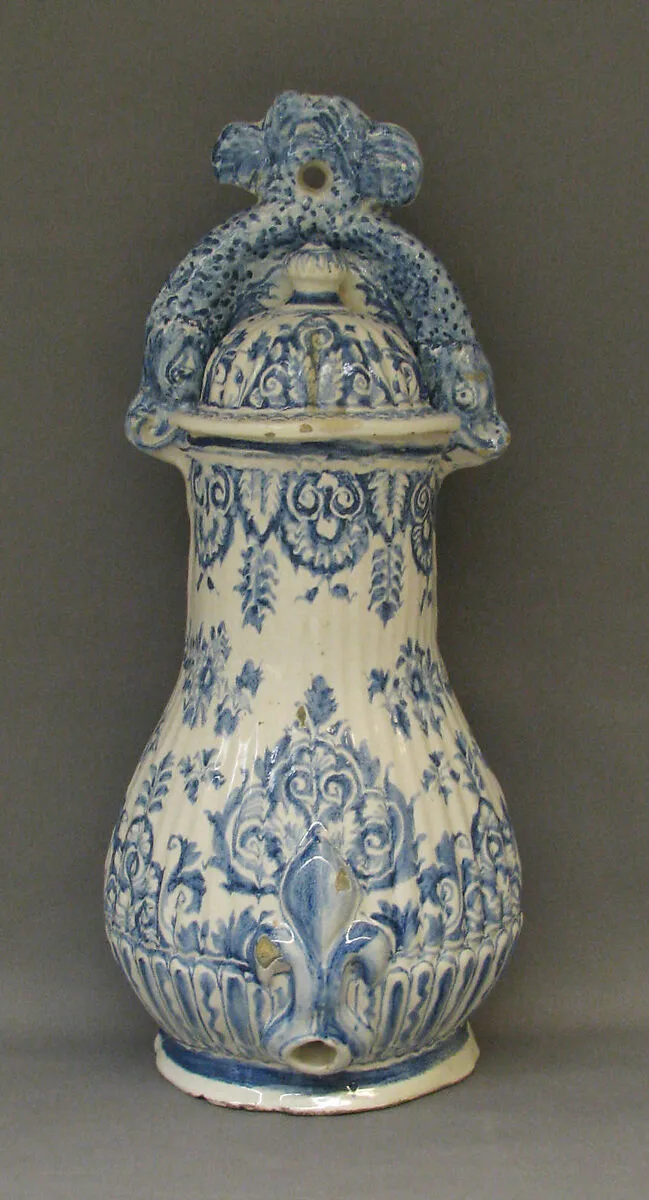 Wall fountain — Unknown