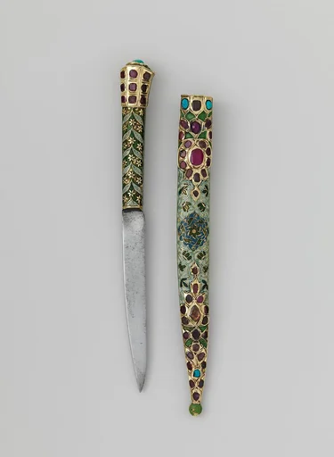 Knife and Sheath