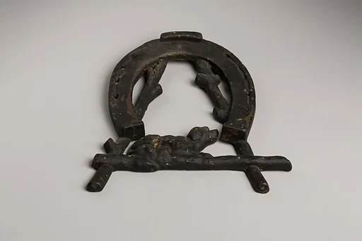 Trivet