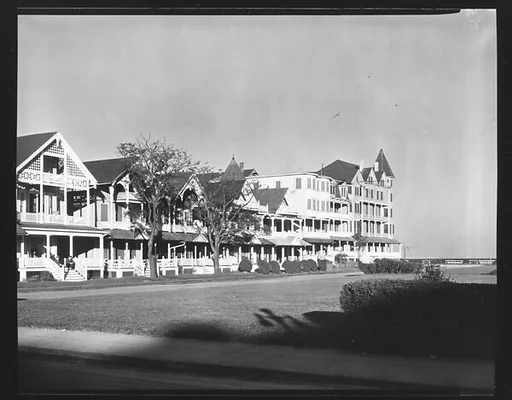 [Folk Victorian Houses, Ocean City, New Jersey]