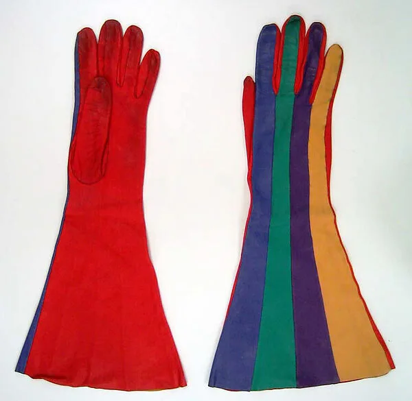 Gloves — Initial