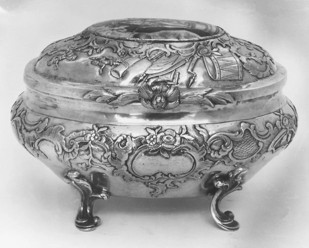 Sugar box with cover (part of a set) — Johan Henrik Blom