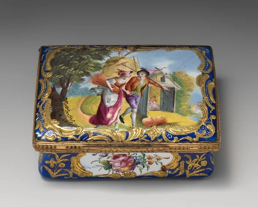 Snuffbox
