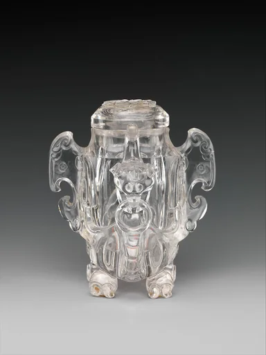 清中期 水晶仿古鳳鳥尊|Vessel in the shape of a bird with archaic designs
