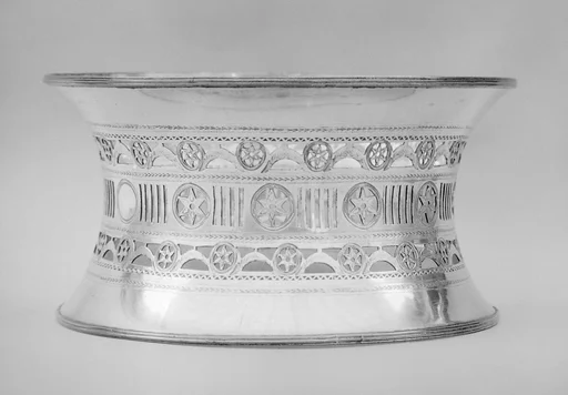 Dish ring