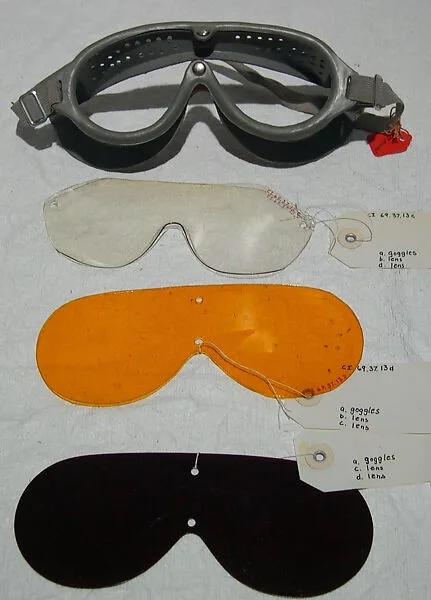 Ski goggles — Unknown
